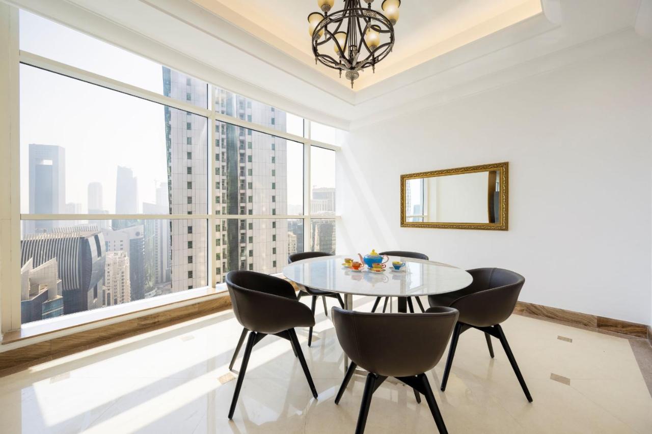 Dusit Hotel&Suites - Dauhá Exteriér fotografie A dining room