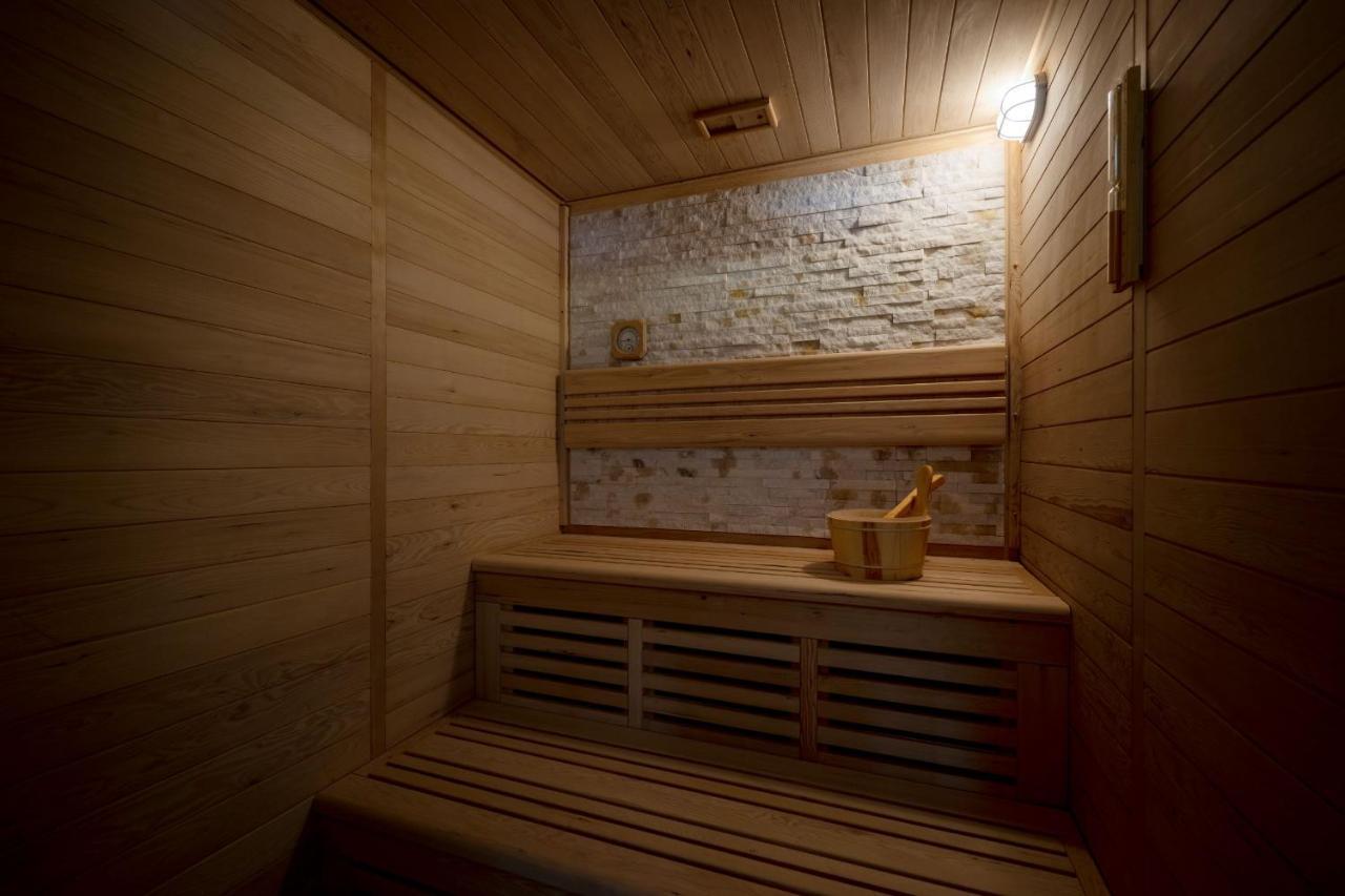 Dusit Hotel&Suites - Dauhá Exteriér fotografie A Finnish sauna
